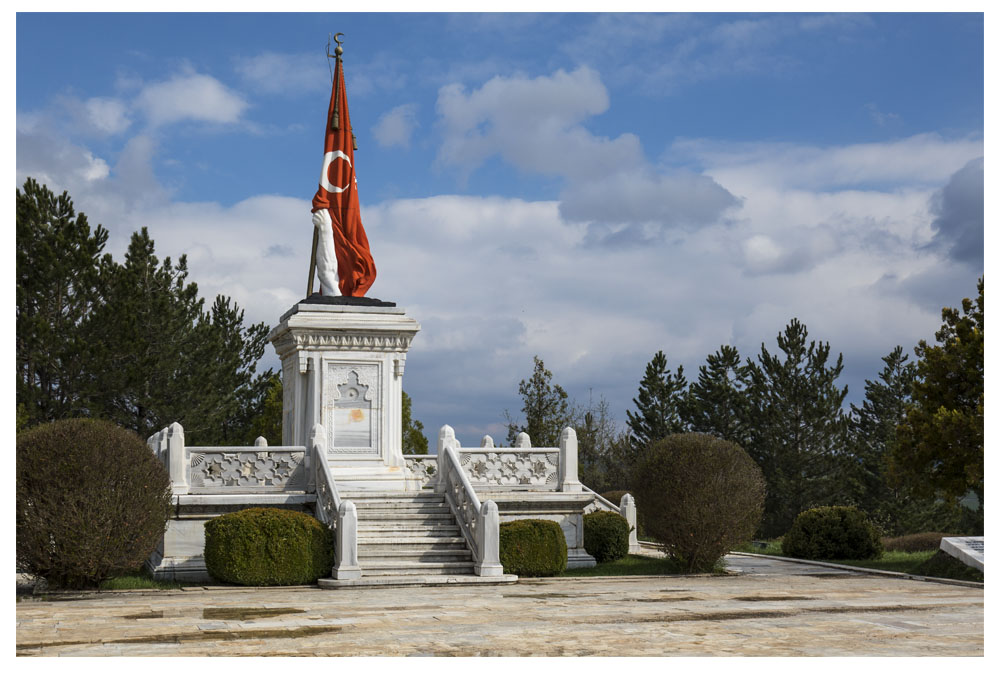 Monumentalizing the Victory: The Tale of Two Memorials of Dumlupınar