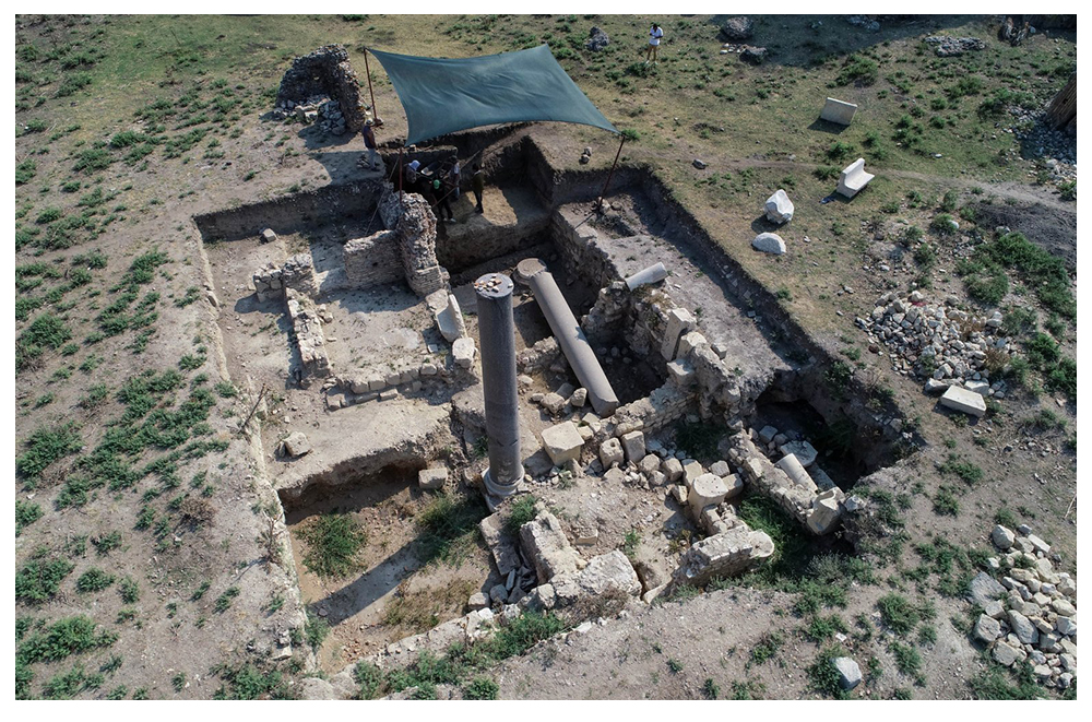 Rare Gladiator Tombs Found in Ancient City of Anavarza, Adana